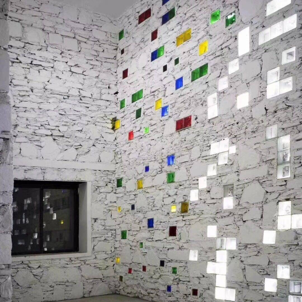 Colorful solid glass brick for Wall