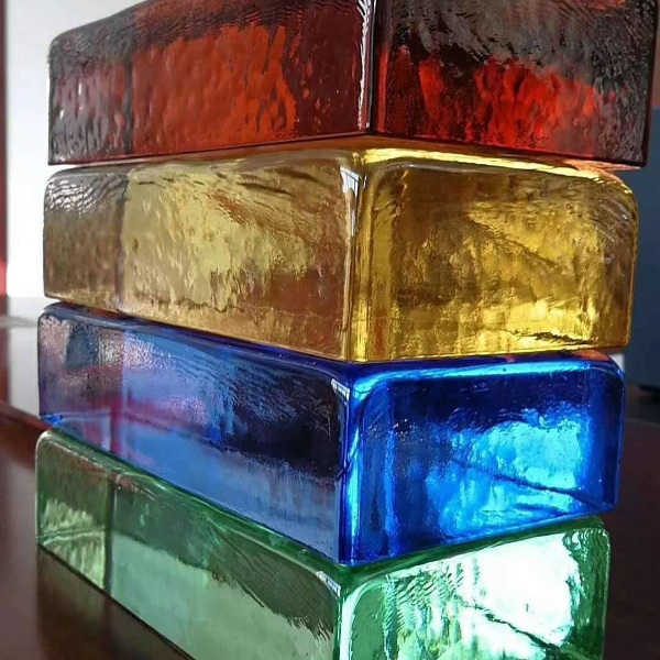 Seven colors glass solid bricks wall