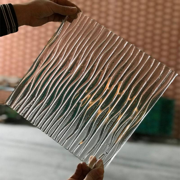 Shine transparent glass panels