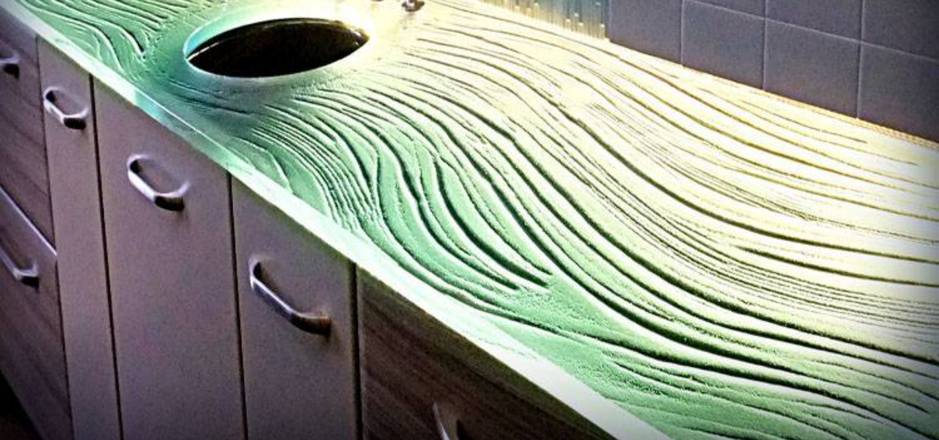 Textured hot melt glass counter top